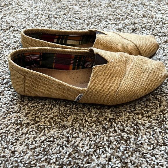 Brown (Tan) Toms size 7.5W - Picture 3 of 5